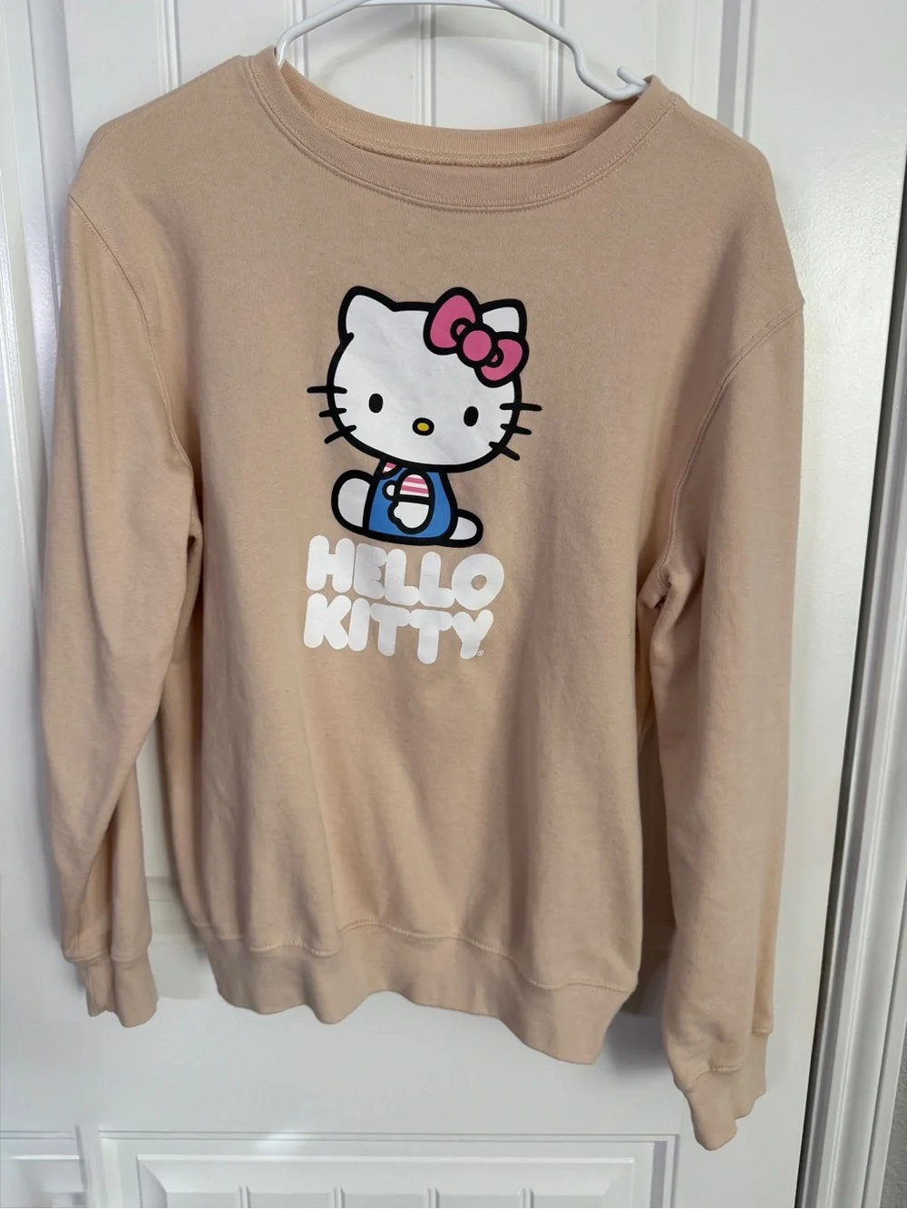 Hello Kitty Beige Graphic Sweatshirt - Women's Cozy Pullover
